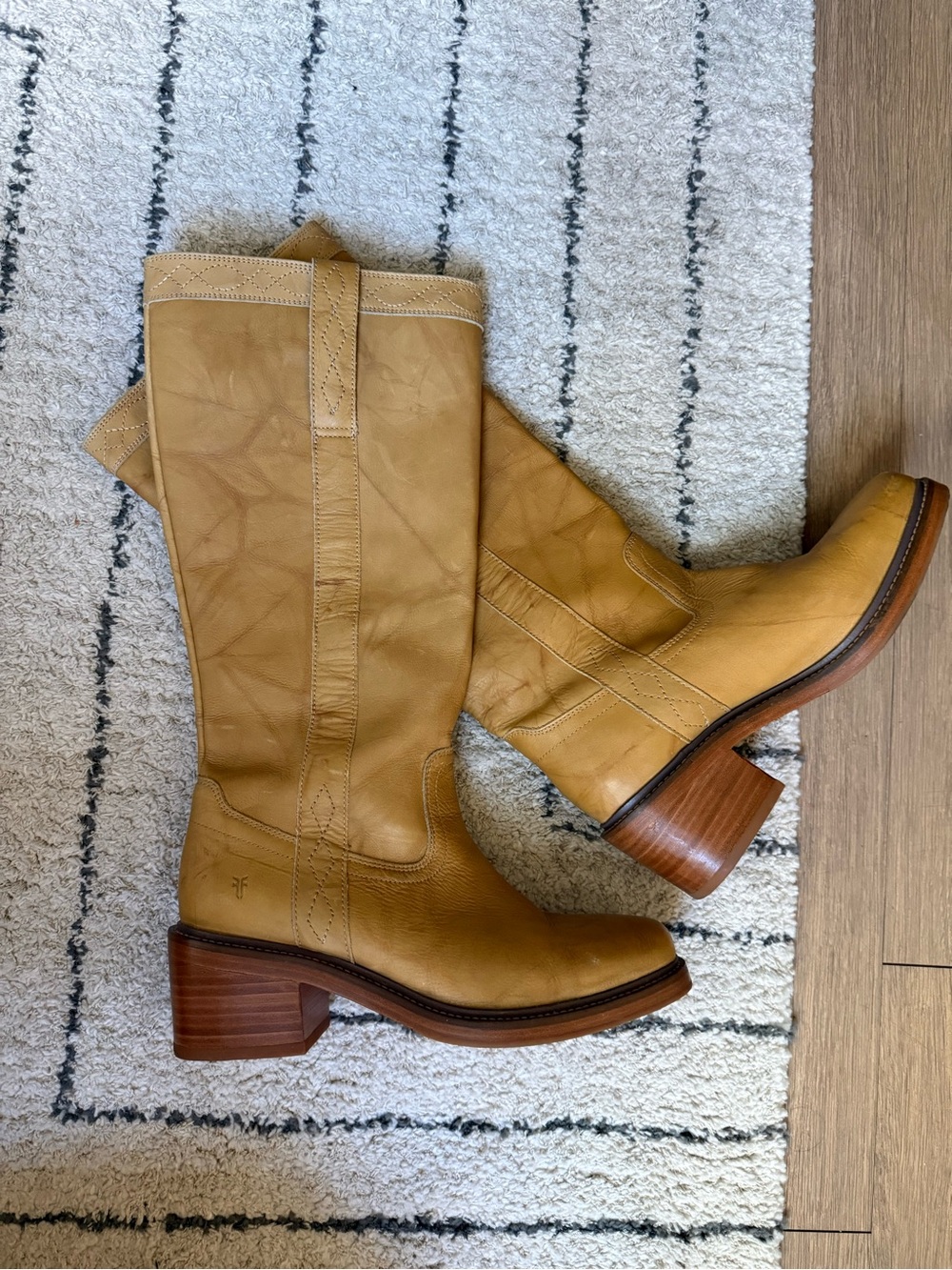 FRYE Kate Pull On Boot